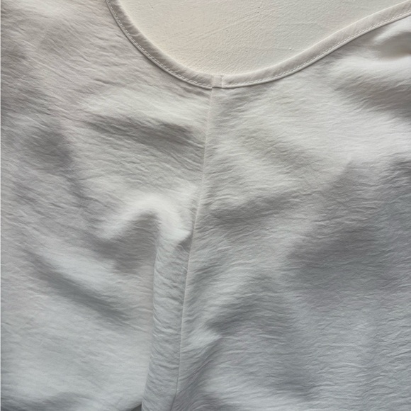 Carly Jean LA White Button-Down Sleeveless Top - Picture 6 of 8